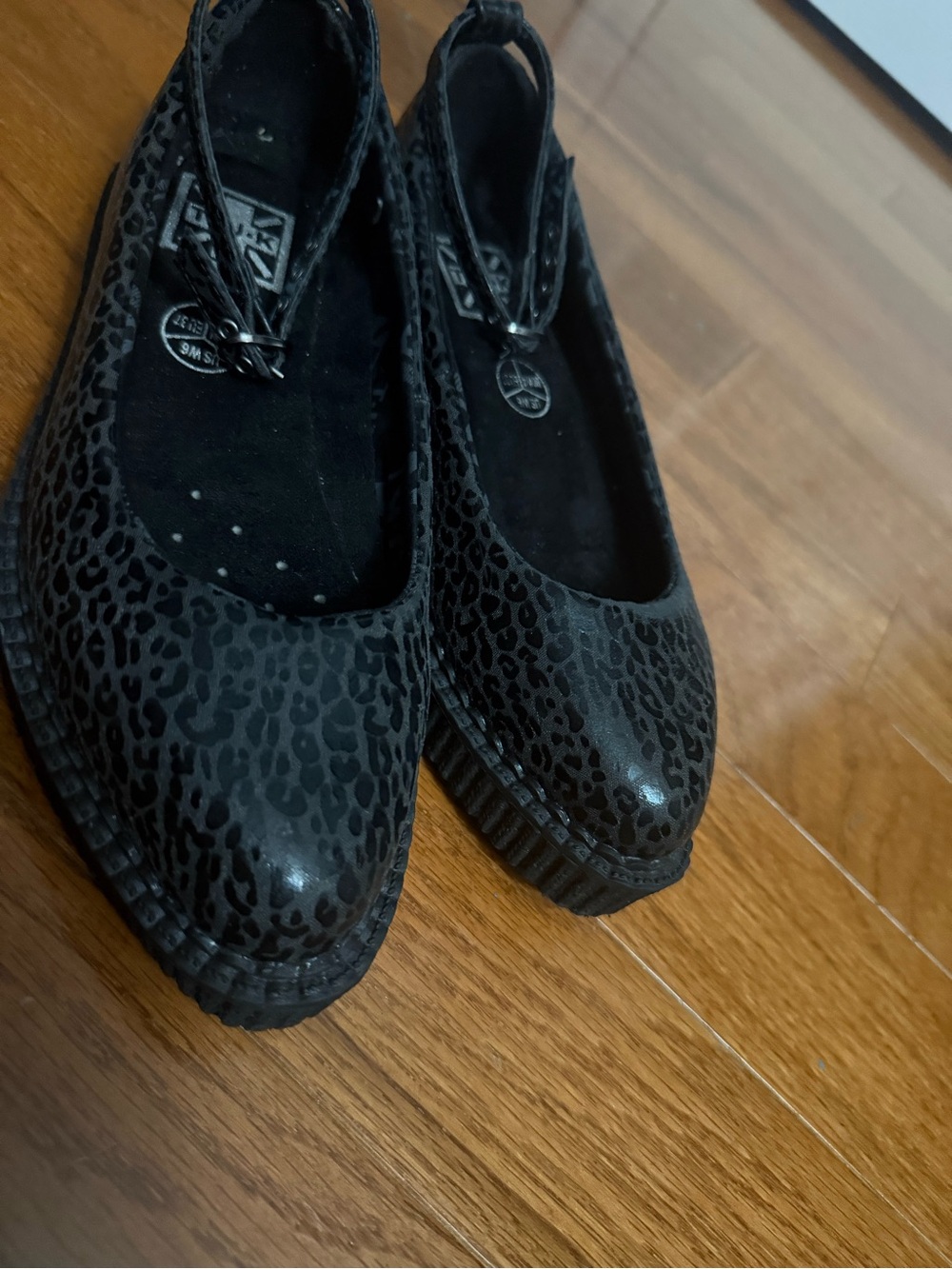 TUK Black Leopard-Print Platform Ballet Flats Sz 6 - Picture 6 of 9